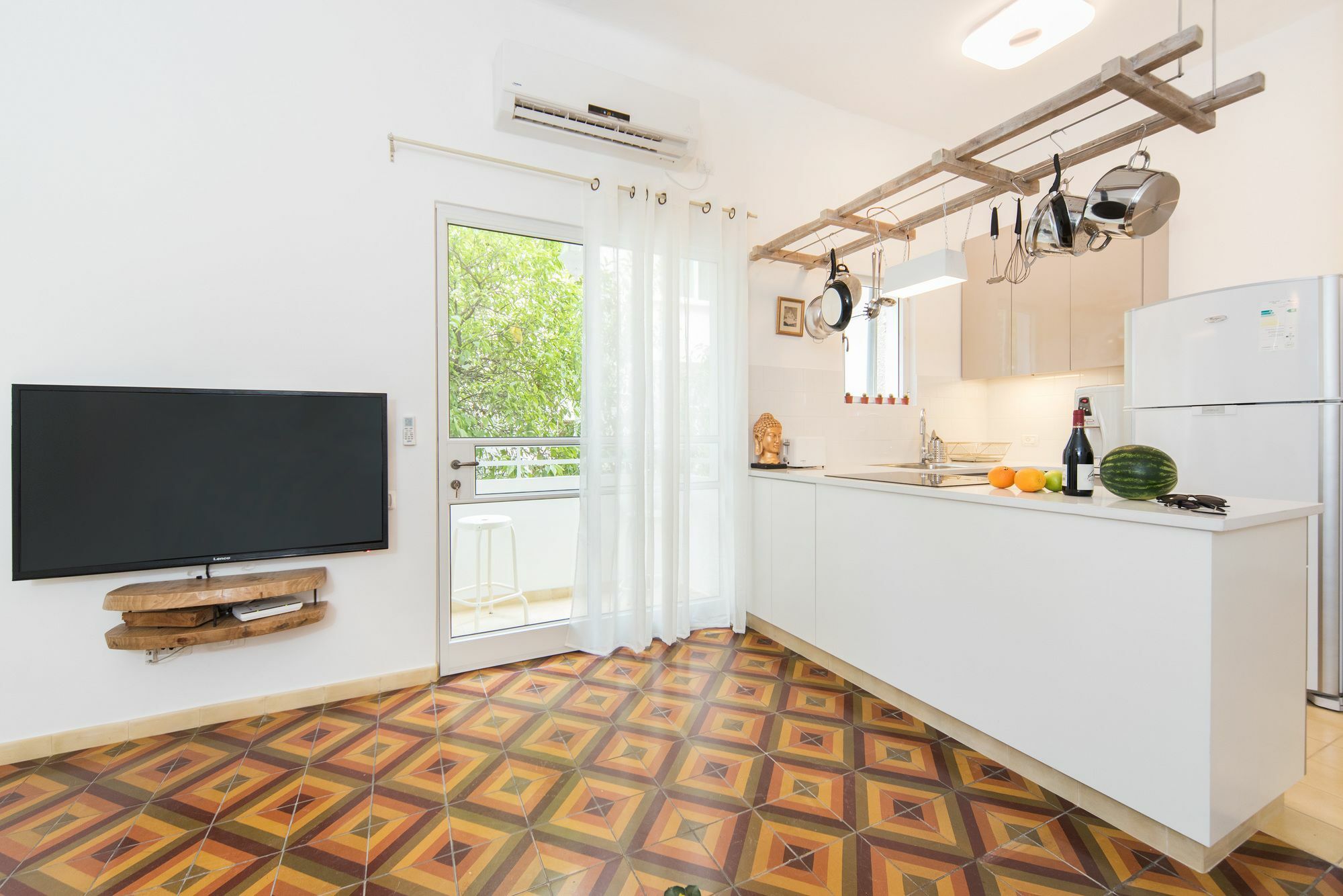 Lovely 1Bd W/ Private Balcony By Sea N' Rent Τελ Αβίβ Εξωτερικό φωτογραφία